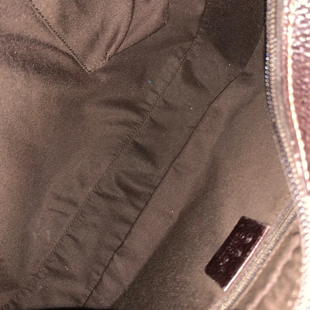 Gucci Handbag - Picture 8 of 15